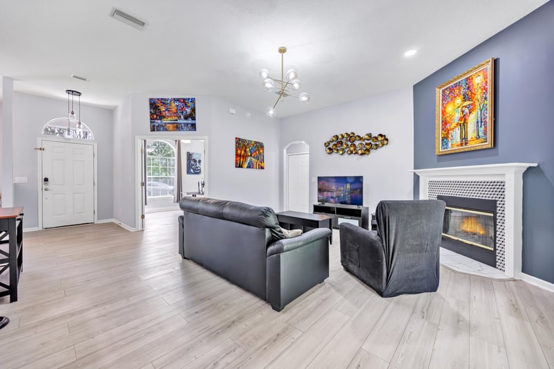 Family Room A3 - c at 4320 Brandon Glenn Ct, Jacksonville, FL 32258