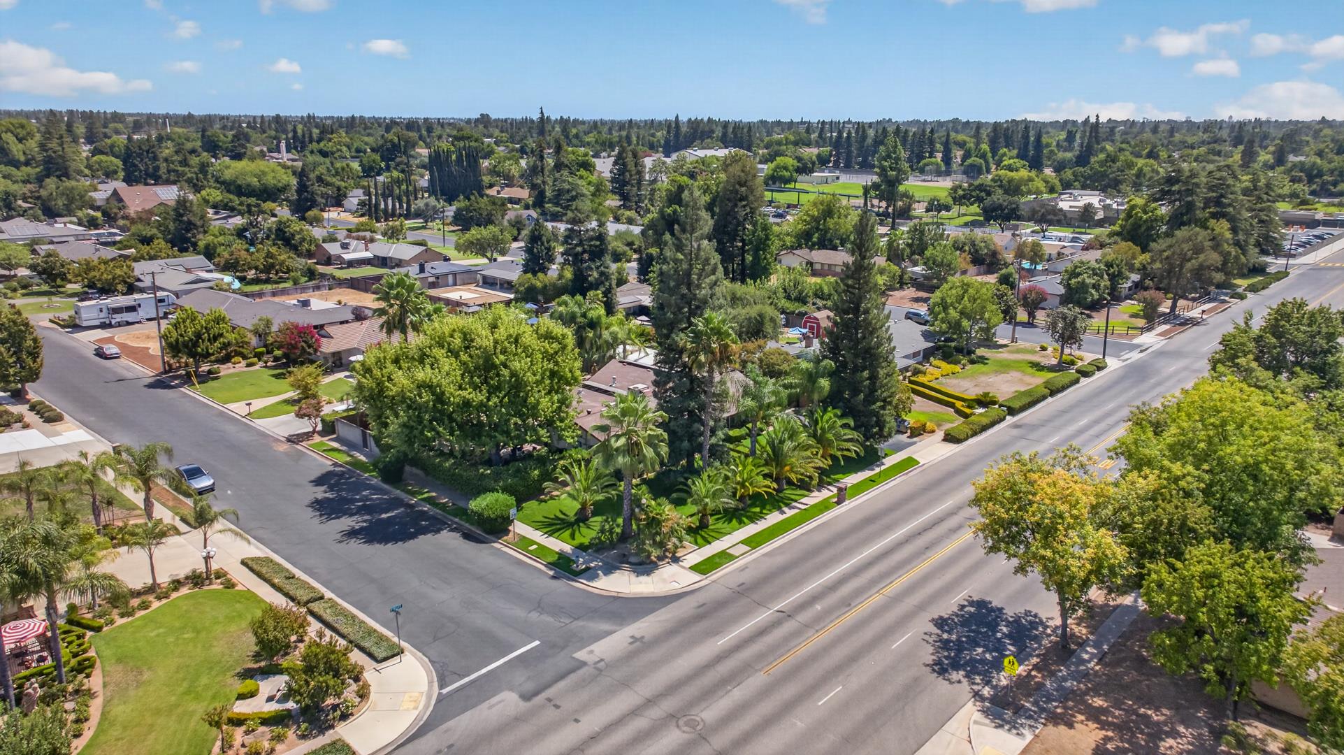 6197 N Fruit Ave, Fresno CA