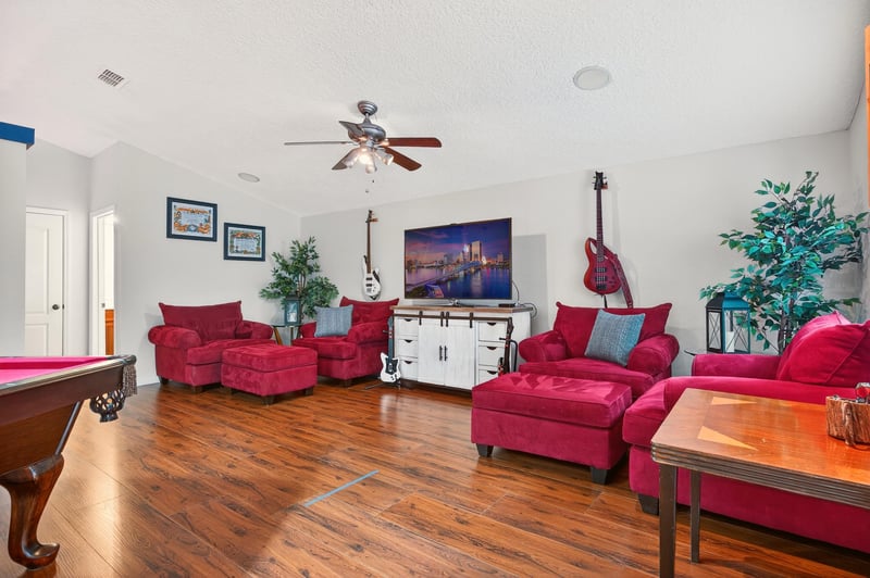 Photo 51 of 1888 Oakchime Dr, Orange Park, FL 32065, photographed by Megapixeler