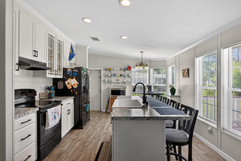 Photo 11 of 5117 Huntington Ct, Middleburg, FL 32068, photographed by Megapixeler