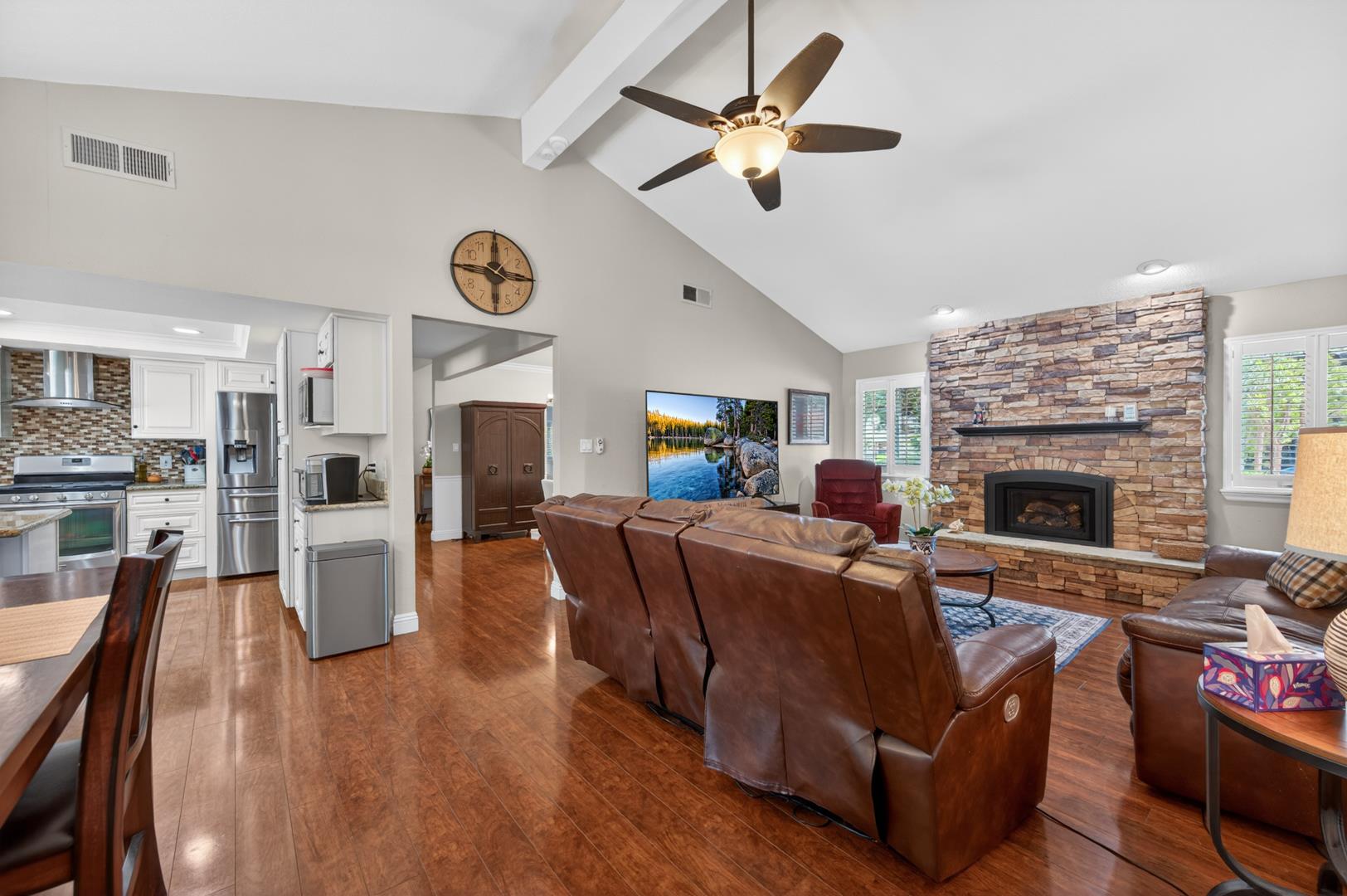 3132 W Alluvial Ave, photo 19