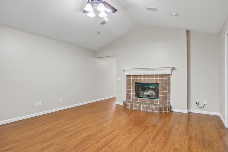 Photo 6 of 14453 Denton Rd, Jacksonville, FL 32226, photographed by Megapixeler