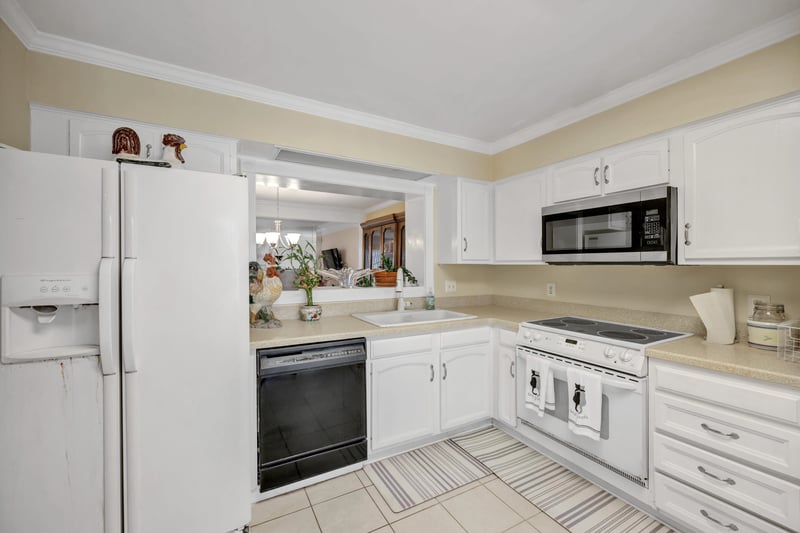 Photo 15 of 7624 Las Palmas Way unit 163, Jacksonville, FL 32256, photographed by Megapixeler