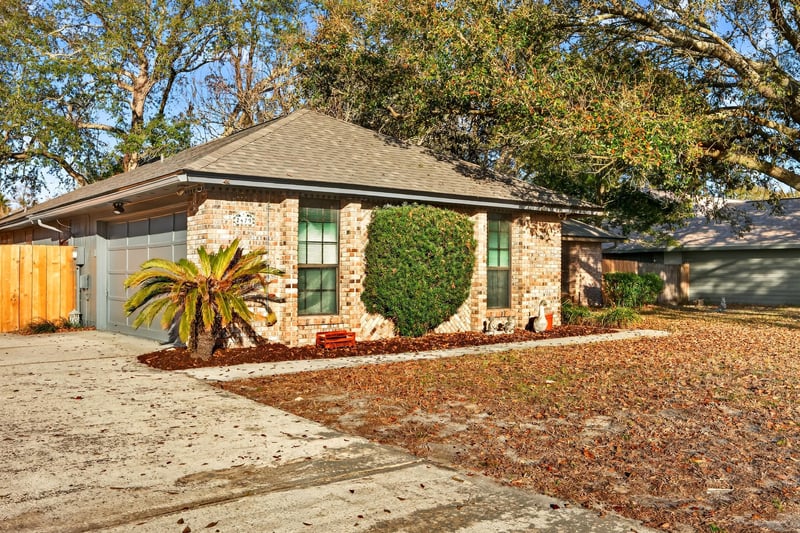Photo 3 of 2479 Stonebridge Dr, Orange Park, FL 32065, photographed by Megapixeler