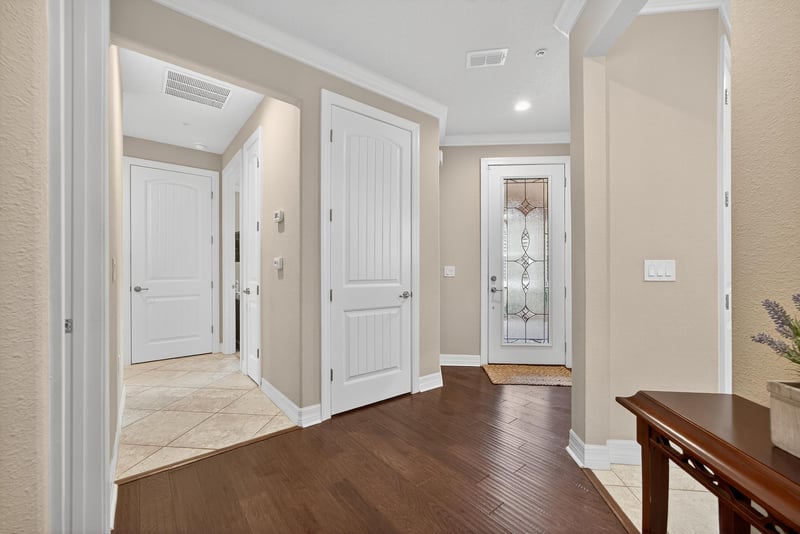 Entry at 11736 Surfbird Cir, Jacksonville, FL 32256