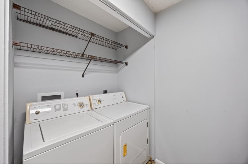 Photo 17 of 10711 Whispering Woods Pl #2, Jacksonville, FL 32246, photographed by Megapixeler