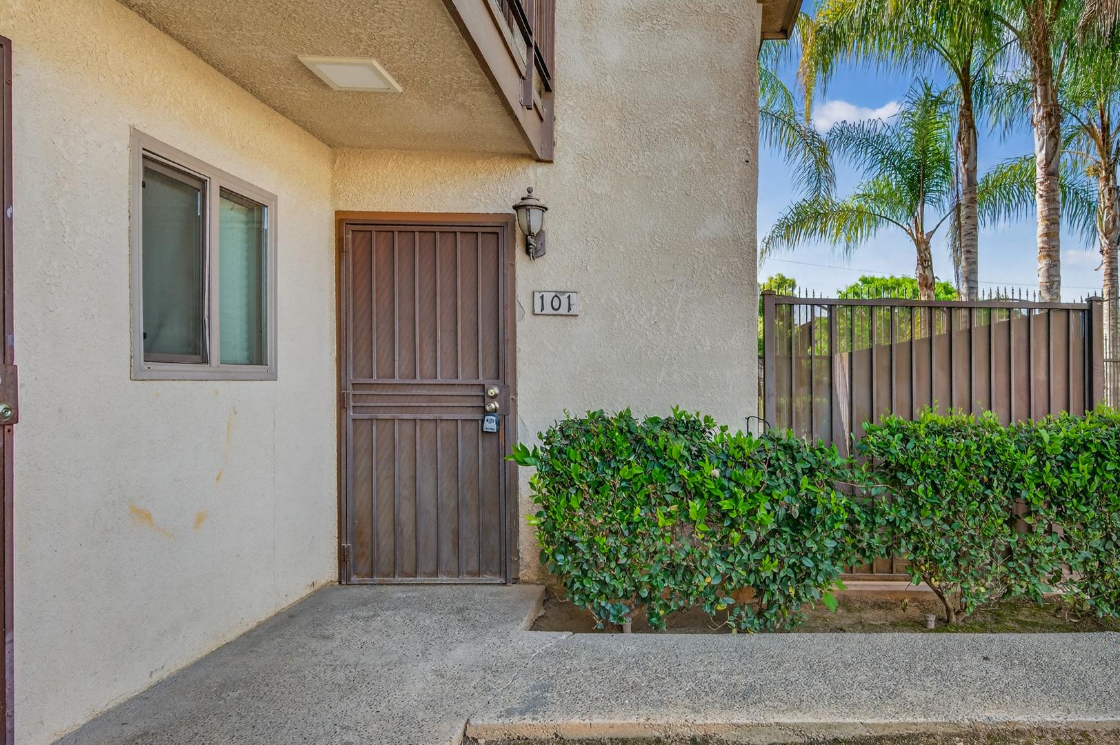 1348 E San Bruno Ave, photo 31