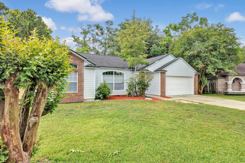Photo 3 of 9100 Castle Rock Dr, Jacksonville, FL 32221, photographed by Megapixeler