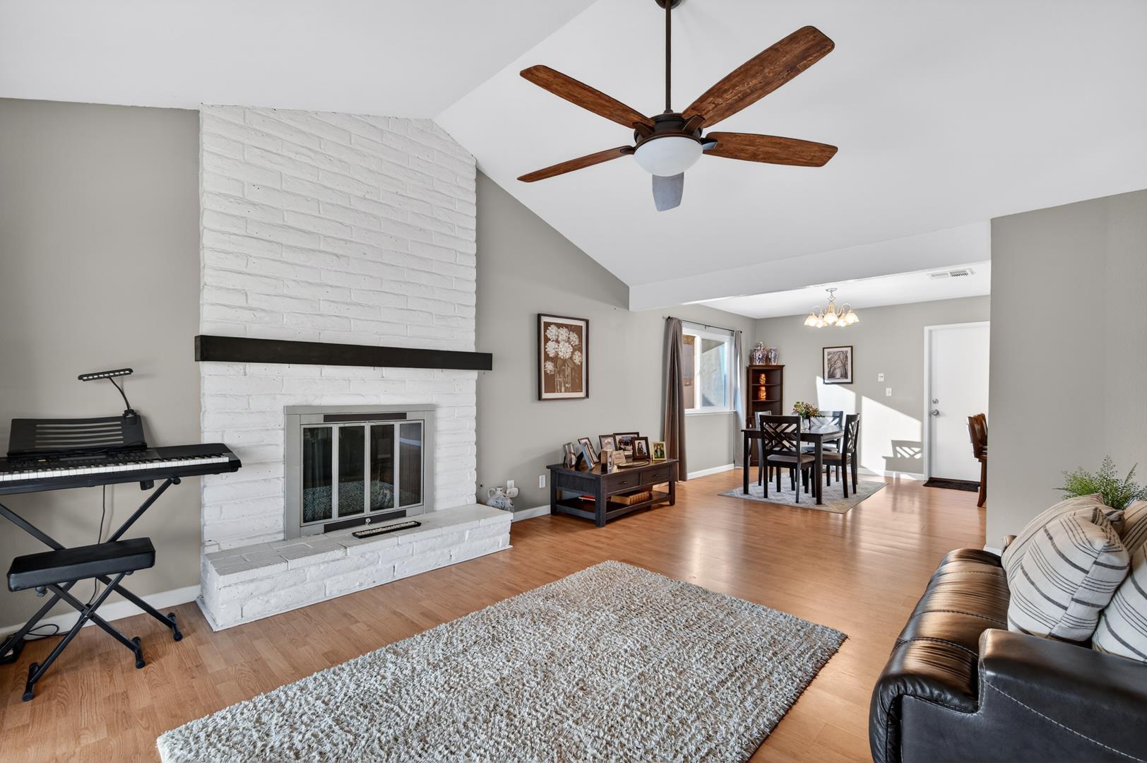 1506 Robinwood Ave, photo 30