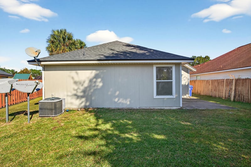Photo 30 of 1538 Slash Pine Ct, Orange Park, FL 32073, photographed by Megapixeler
