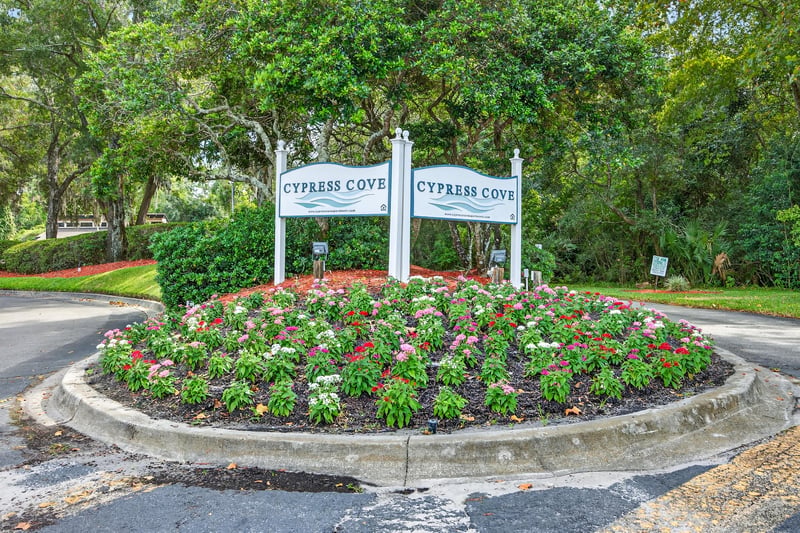 Entrance Option 2 at 11110 Atlantic Blvd, Jacksonville, FL 32225