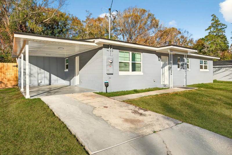 Photo 3 of 2114 Hugh Edwards Dr, Jacksonville, FL 32210, photographed by Megapixeler