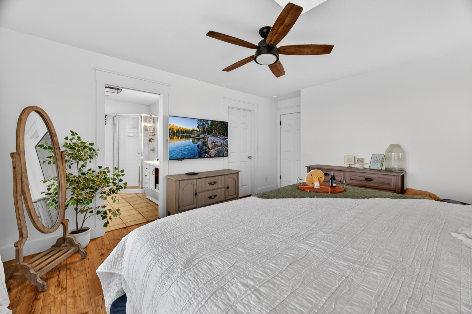 35073 Auberry Rd, photo 53