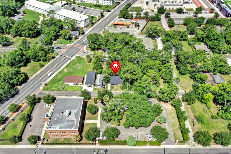 Photo 26 of 1682 Hiram St, Jacksonville, FL 32209, photographed by Megapixeler