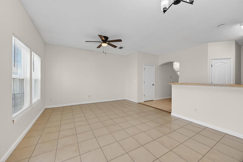 Photo 5 of 1509 Biscayne Bay Dr, Jacksonville, FL 32218, photographed by Megapixeler
