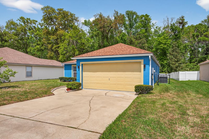 Photo 4 of 4343 Woodley Creek Rd, Jacksonville, FL 32218, photographed by Megapixeler