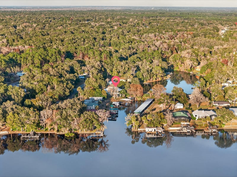 Photo 33 of 301 Saratoga Dr, Satsuma, FL 32189, photographed by Megapixeler