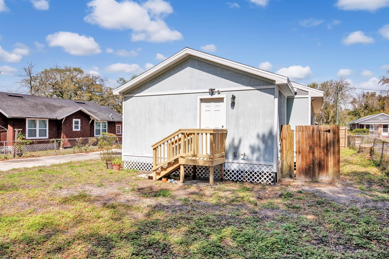 Photo 26 of 2822 Fitzgerald St, Jacksonville, FL 32254, photographed by Megapixeler
