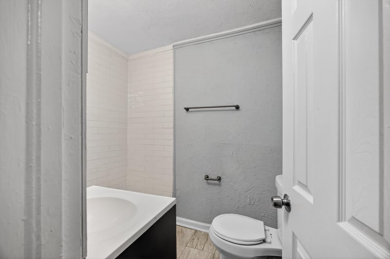 Photo 22 of 3425 Greenbrier Dr, Jacksonville, FL 32254, photographed by Megapixeler