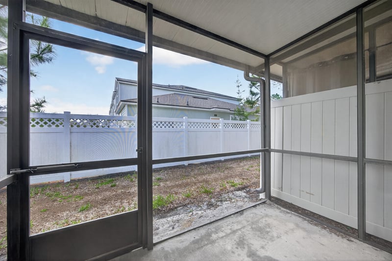 Screened Porch at 3730 Creswick Cir unit h, Orange Park, FL 32065