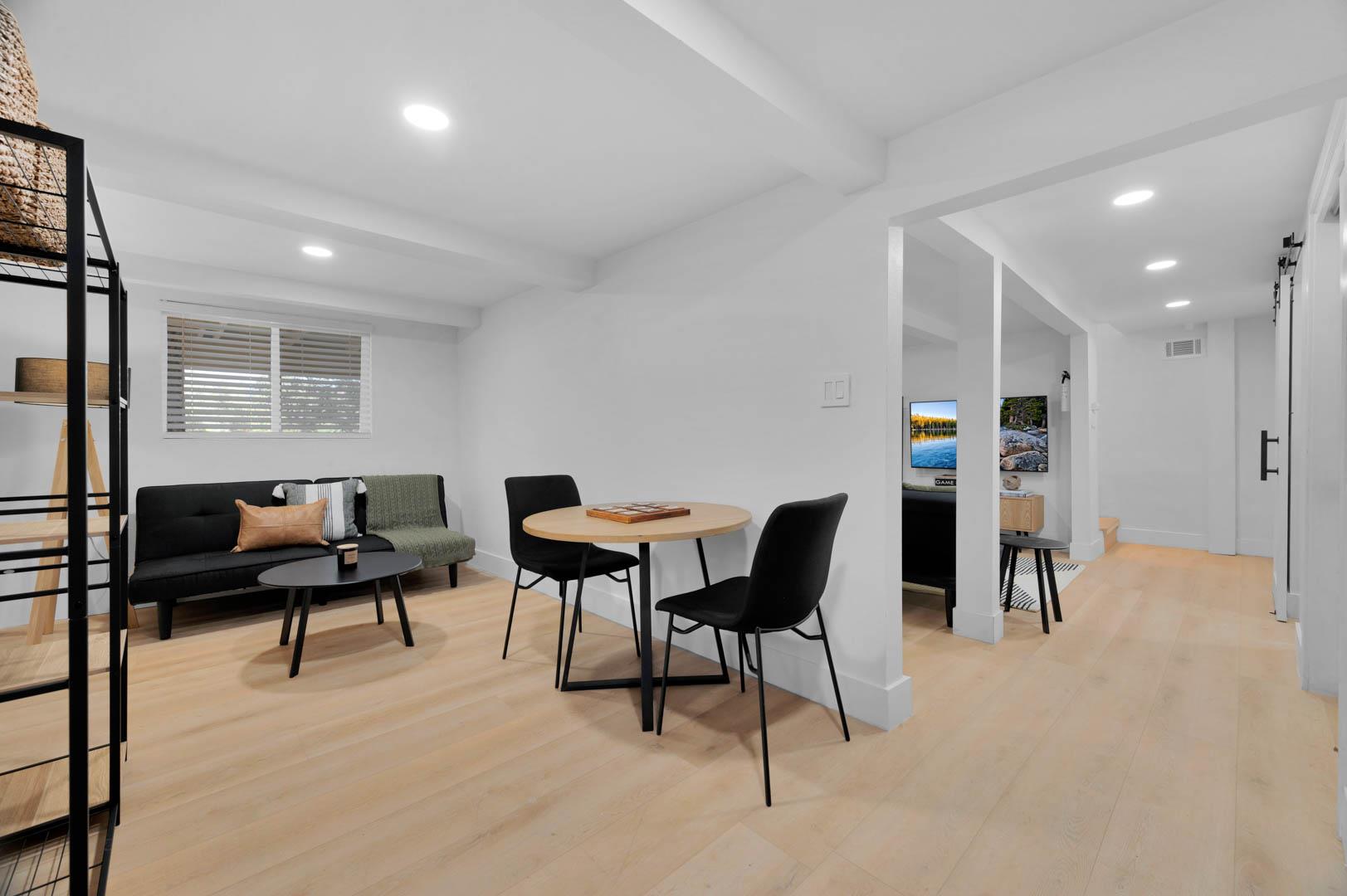 1234 Sample Lane, photo 76