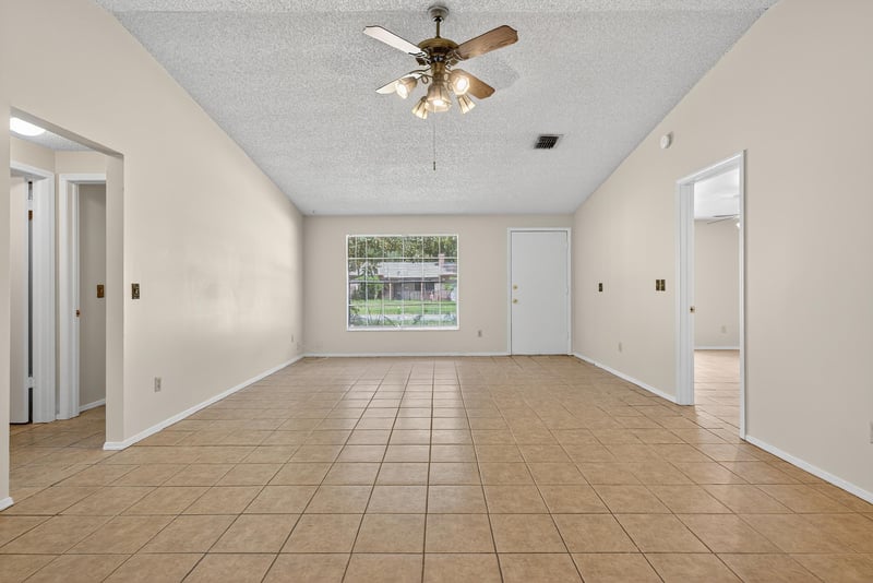 Photo 10 of 2705 Pinewood Blvd N, Middleburg, FL 32068, photographed by Megapixeler