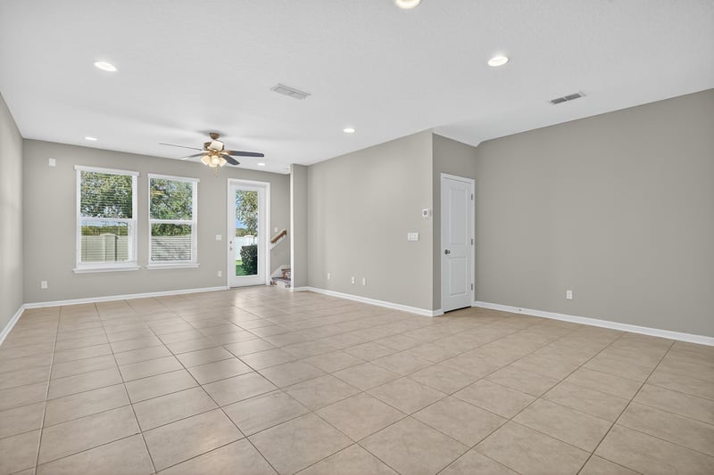 Photo 8 of 11233 Minnetta Ct, Jacksonville, FL 32256, photographed by Megapixeler