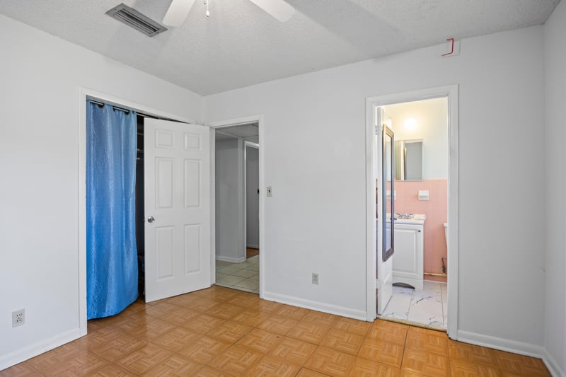 Photo 17 of 10431 Ebbitt Rd, Jacksonville, FL 32246, photographed by Megapixeler