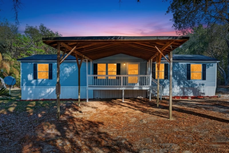Twilight V at 7595 Oak Forest Rd, Keystone Heights, FL 32656