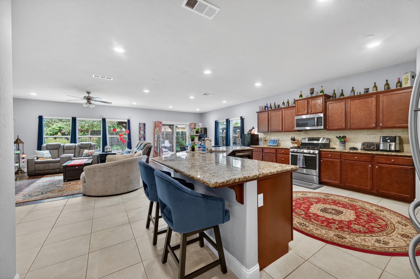 6189 E Farrin Ave, photo 9