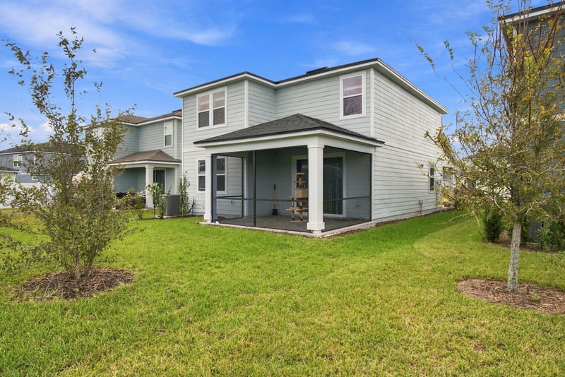 Rear exterior and lawn, photographed by Megapixeler on Torres Trace, St. Augustine