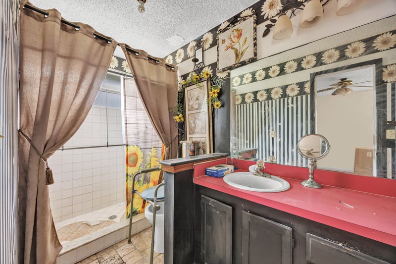 Photo 21 of 8628 Mayall Dr, Jacksonville, FL 32220, photographed by Megapixeler