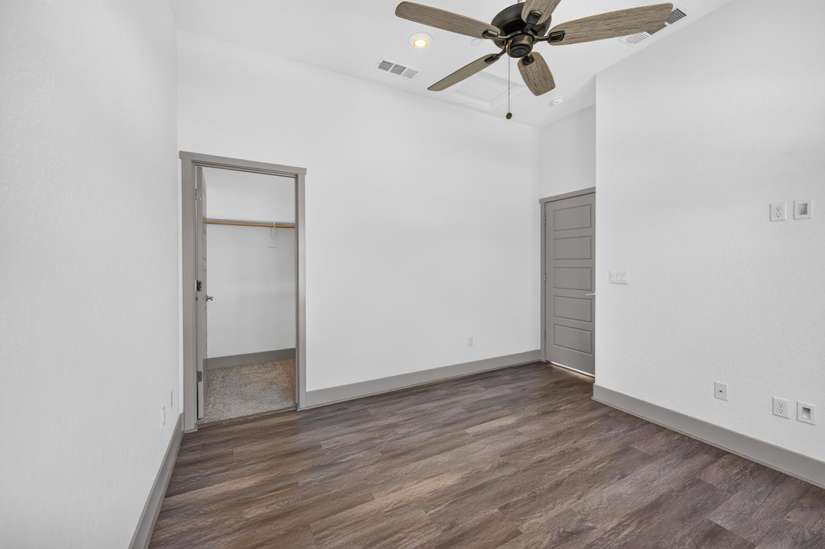 655 Huntington Ave, photo 49