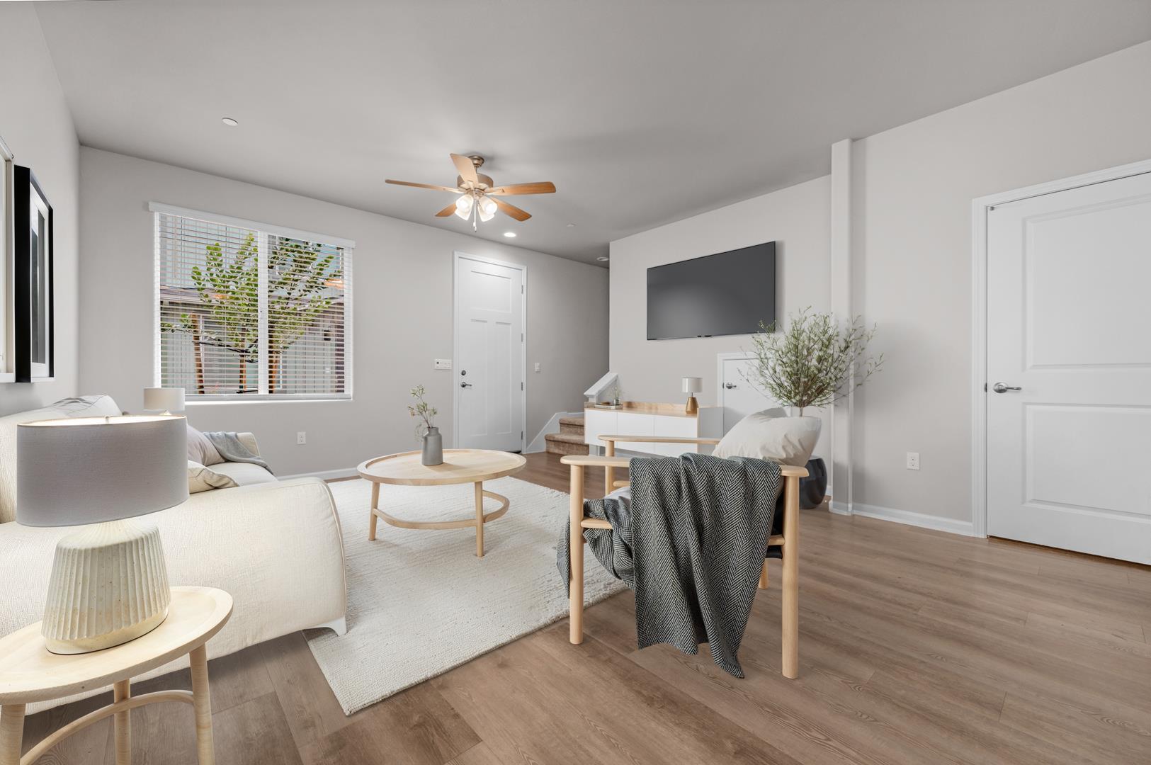 410 S Summit St, photo 8