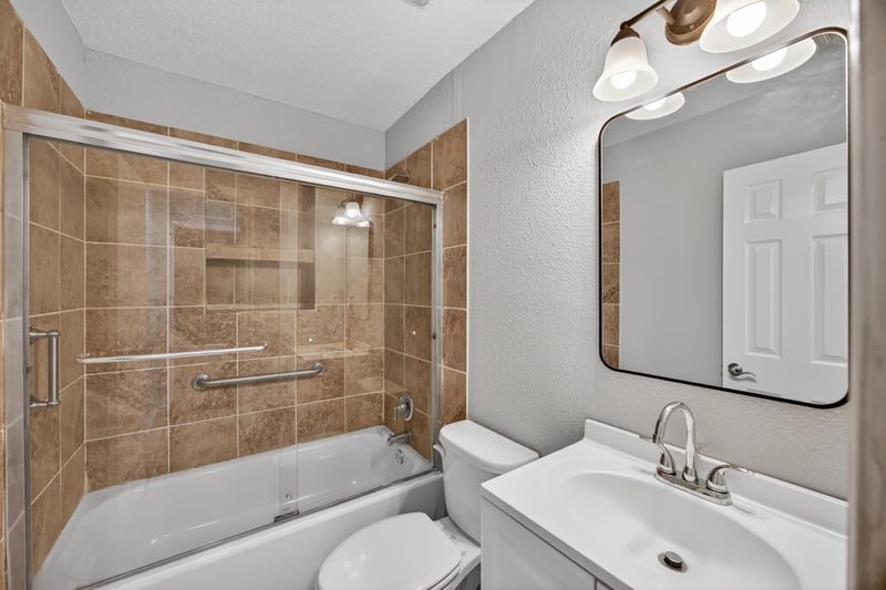Photo 14 of 6952 Goldilocks Ln, Jacksonville, FL 32210, photographed by Megapixeler