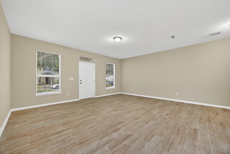 Photo 7 of 320 Pecan Grove Dr, Orange Park, FL 32073, photographed by Megapixeler