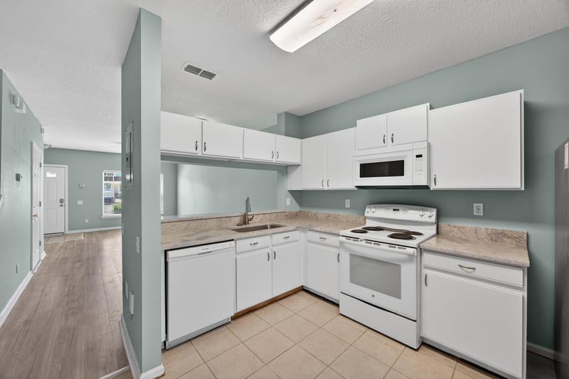 Photo 9 of 12311 Kensington Lakes Dr unit 1106, Jacksonville, FL 32246, photographed by Megapixeler