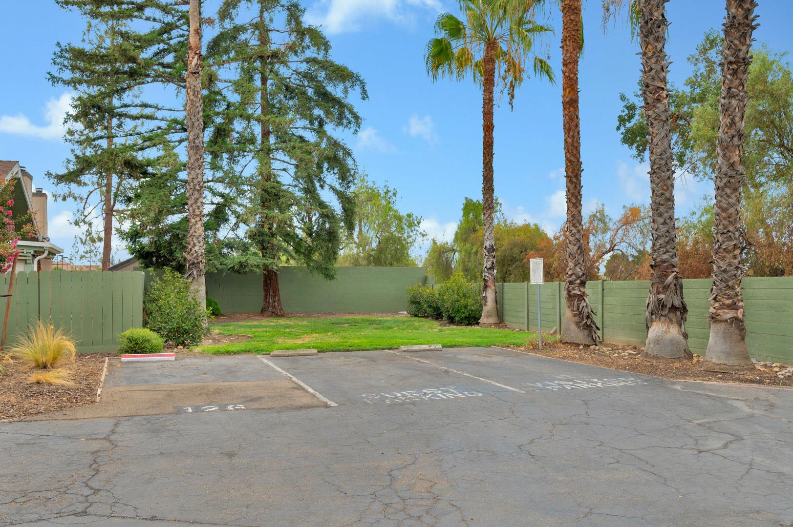 297 E Bullard Ave #124, photo 43