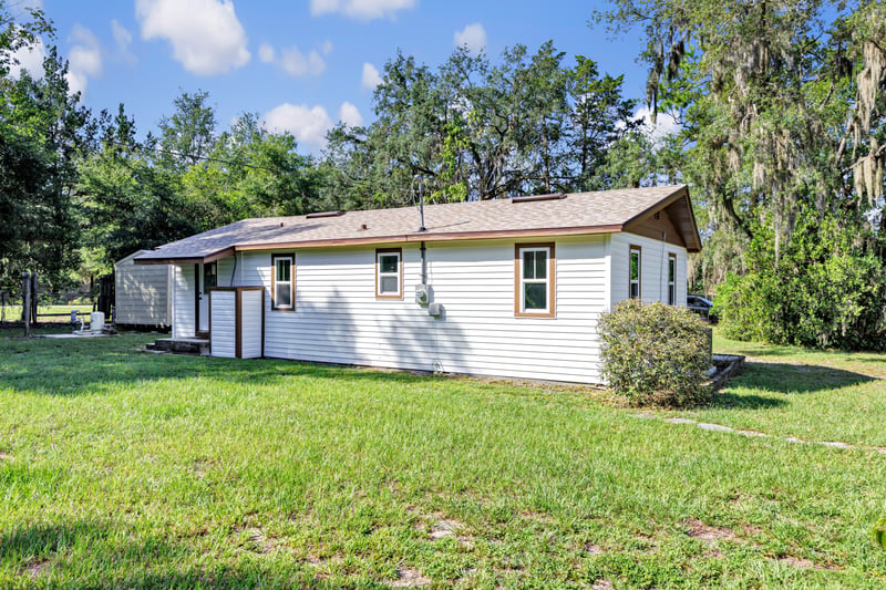 Photo 31 of 450 Taylor Ave, Orange Park, FL 32065, photographed by Megapixeler