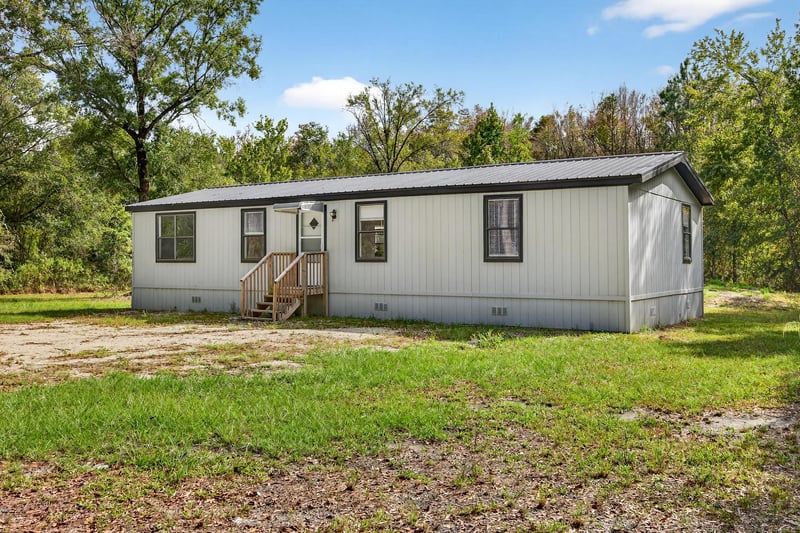 Photo 2 of 2227 SE 138th Dr, Starke, FL 32091, photographed by Megapixeler