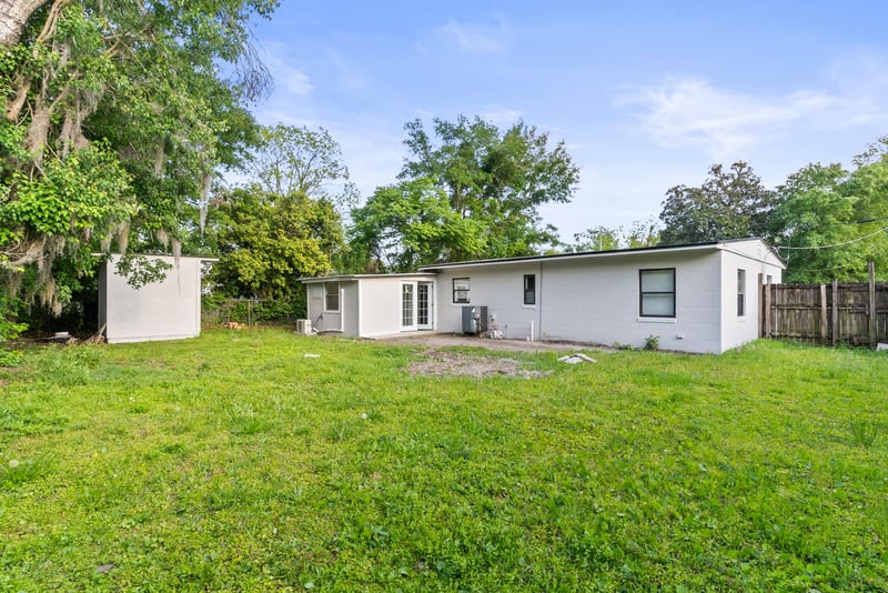 Photo 38 of 5119 Banshee Ave, Jacksonville, FL 32244, photographed by Megapixeler