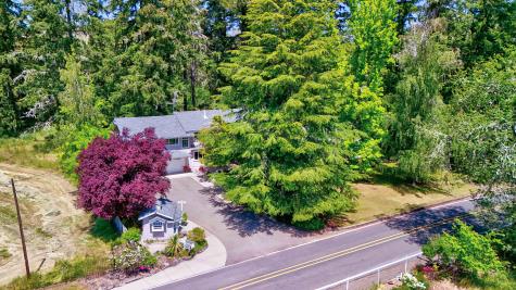 1300 Fair Oaks Rd