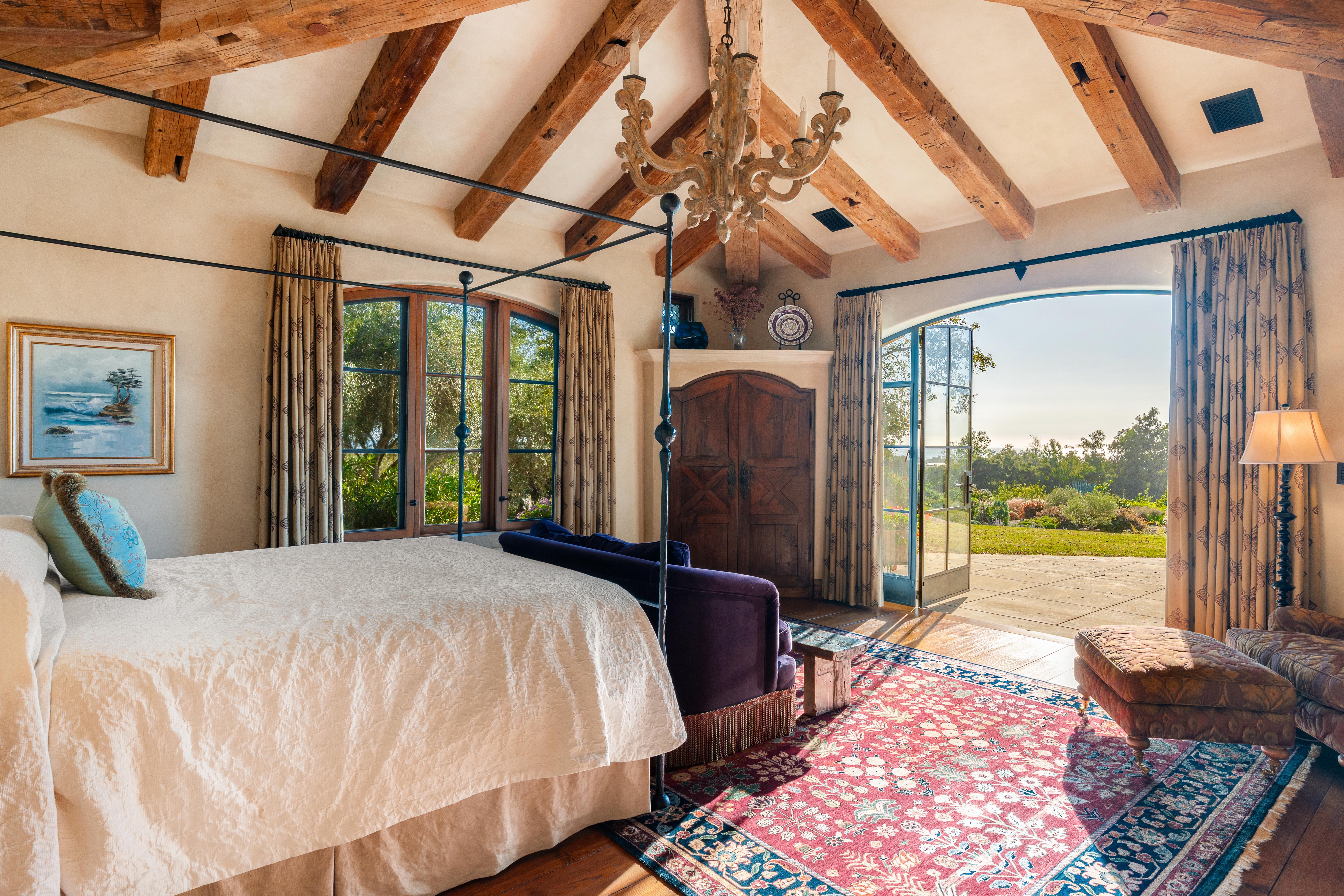 Real estate video production showcasing the cinematic interiors and Pacific Ocean views at 1915 Monte Alegre Dr, Carpinteria — professional real estate photography and motion media by VirTour Media for the Southern California luxury market. Our team captured editorial photography, aerial drone photography via Inspire 3 Cinema Drone, a cinematic property video, a true vertical social media reel, and twilight photography from midday through twilight.