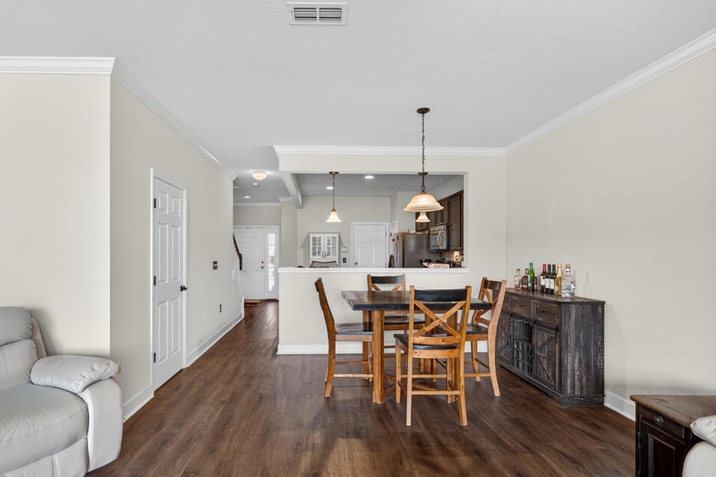 Photo 11 of 6840 Roundleaf Dr, Jacksonville, FL 32258, photographed by Megapixeler