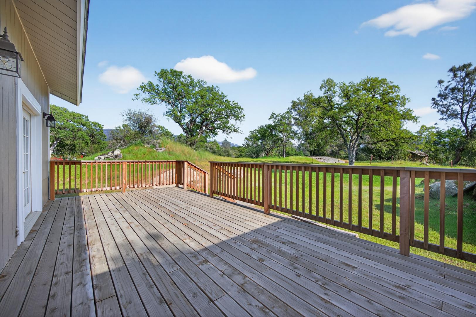 30919 Auberry Rd, photo 55