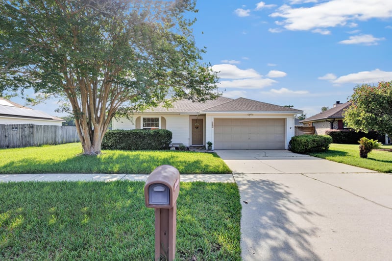Photo 1 of 183 Mayall Dr, Jacksonville, FL 32220, photographed by Megapixeler