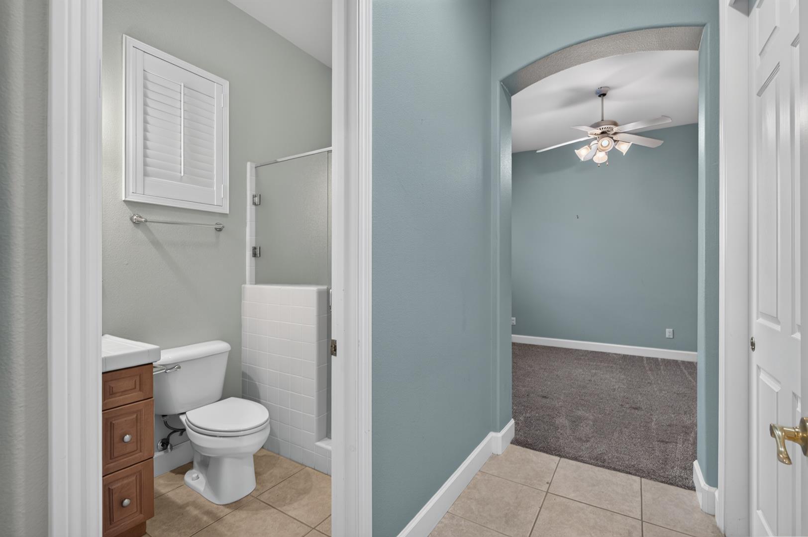 11 W Jordan Ave, photo 68
