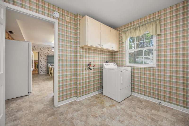 Photo 18 of 4208 St Francis Cir, Jacksonville, FL 32210, photographed by Megapixeler