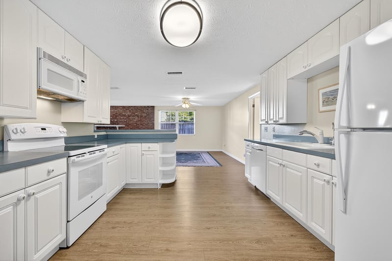 Photo 24 of 509 Lora St, Neptune Beach, FL 32266, photographed by Megapixeler