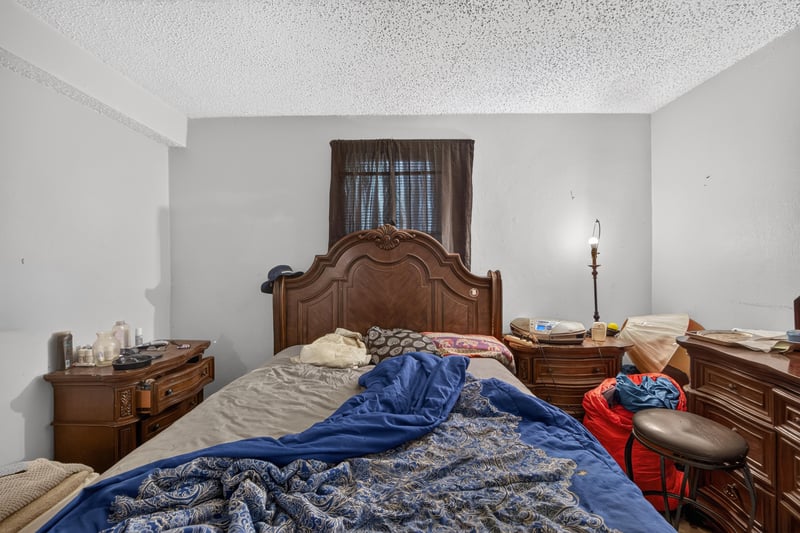 Photo 13 of 1811 Whitner St, Jacksonville, FL 32209, photographed by Megapixeler